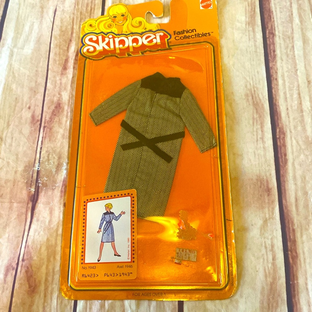 NWT Vintange  SKIPPER Fashion MOC No.1943 Dress Barbie Doll 1978